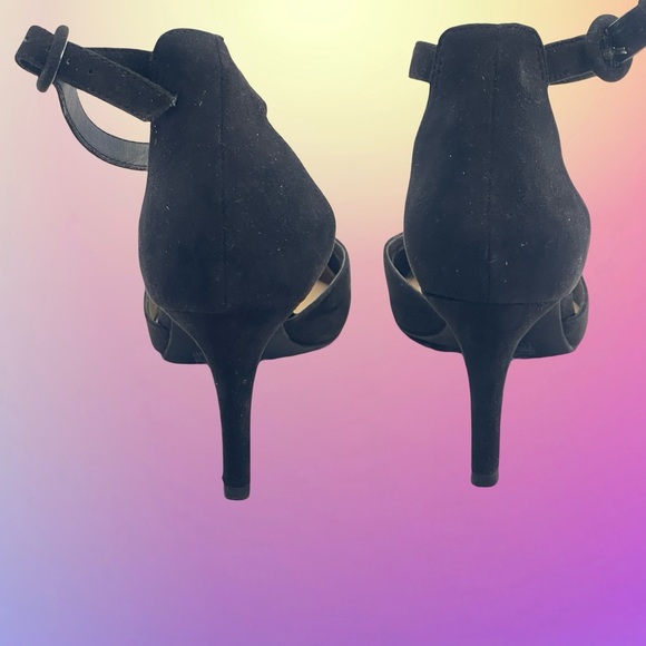Kelly & Katie Black Ankle Strap Heels Size 10 - Picture 4 of 6